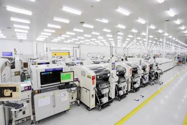嘉定企業(yè)銷售收入20年增長近35倍，2025年汽車銷售領域再迎突破
